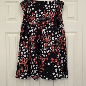 Below the knee Aline skirt.